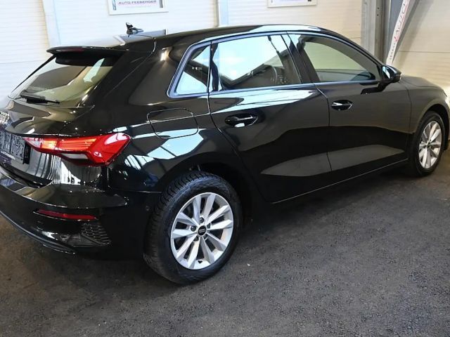 Audi A3 30 TFSI S-Tronic Sedan