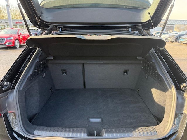 Audi A3 30 TFSI S-Line Sportback