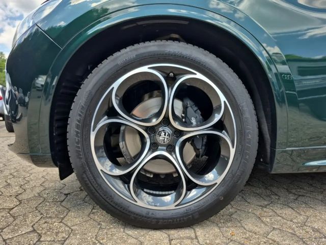 Alfa Romeo Stelvio Q4 Veloce