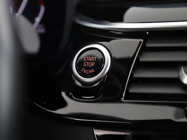 BMW 520 520d Luxury Line Touring xDrive