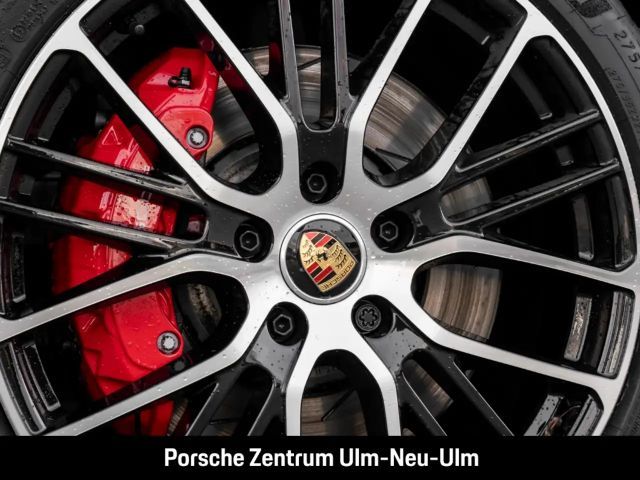 Porsche Panamera GTS Sport Turismo