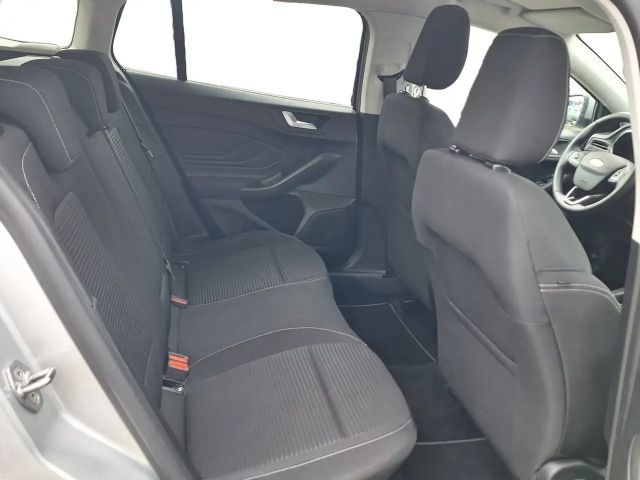 Ford Focus Titanium Wagon