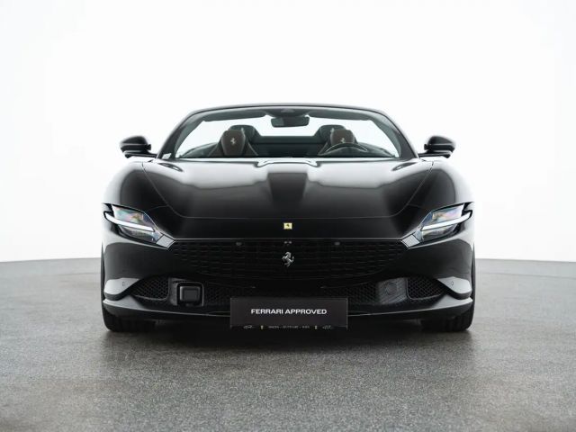 Ferrari Roma Spider