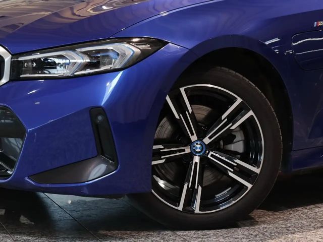 BMW 320 320e Touring