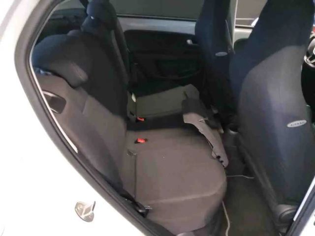 Volkswagen e-up! Style