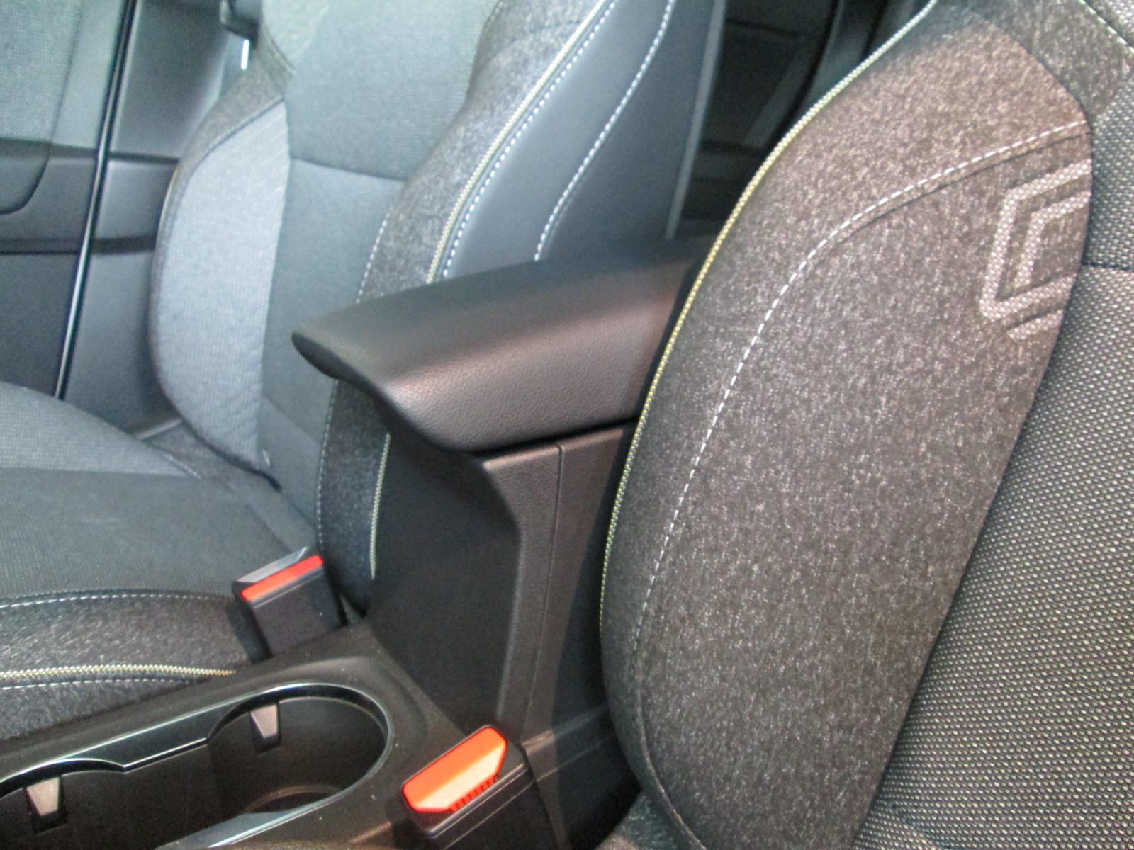 Renault Captur EDC Hybrid Techno