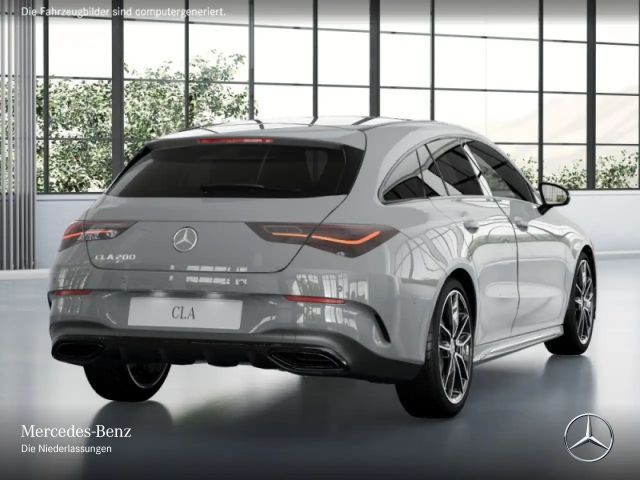 Mercedes-Benz CLA 200 AMG Line