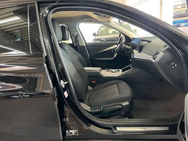 BMW 320 320d Touring xDrive