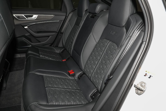 Audi RS6 Avant Quattro