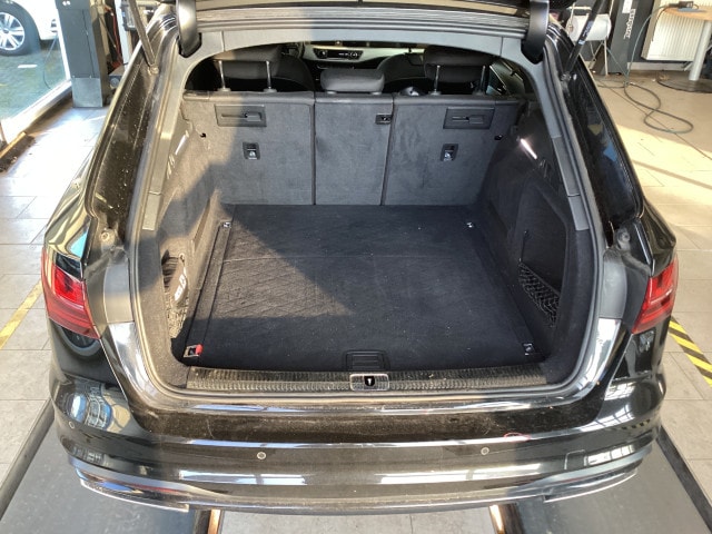 Audi A4 40 TFSI Avant S-Tronic