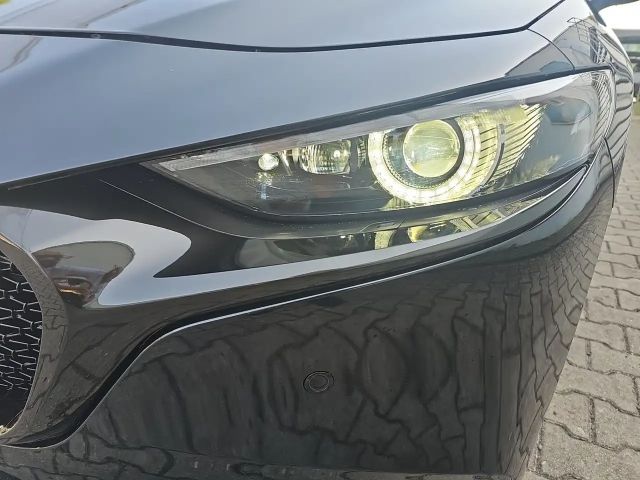 Mazda 3 SkyActiv Takumi