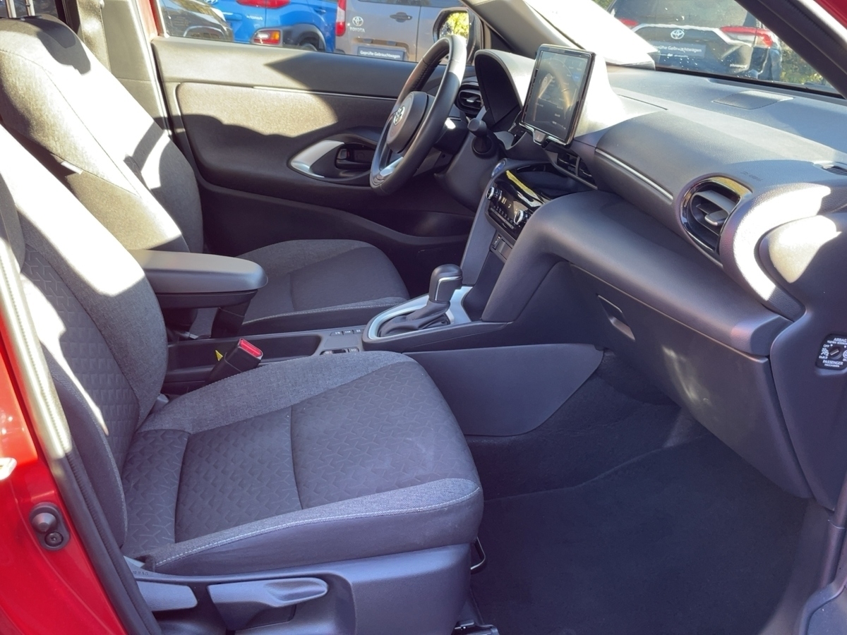 Toyota Yaris Cross 5-deurs Team D