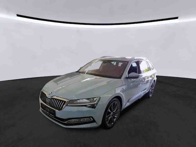 Skoda Superb 2.0 TDI Combi Style Style