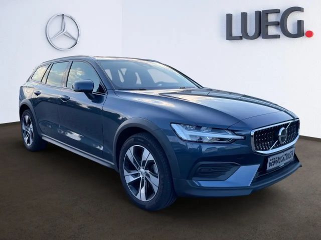 Volvo V60 Plus