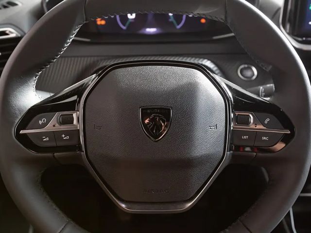 Peugeot 2008 Allure Pack PureTech