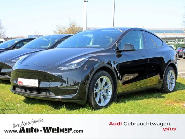 Tesla Model Y AWD Dual Motor Long Range