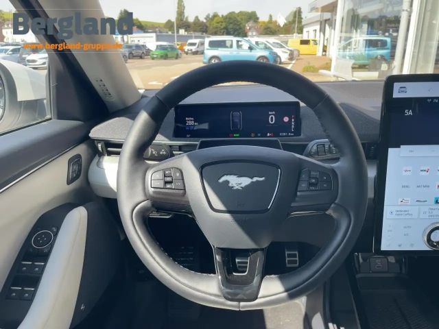 Ford Mustang Mach-E AWD