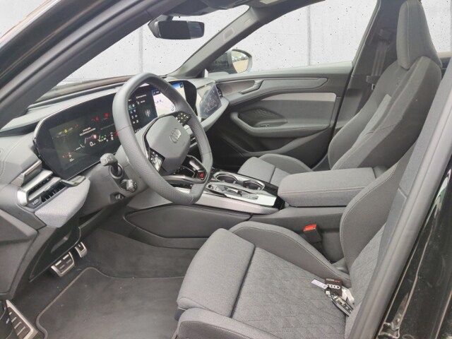 Audi A6 Avant Quattro S-Tronic