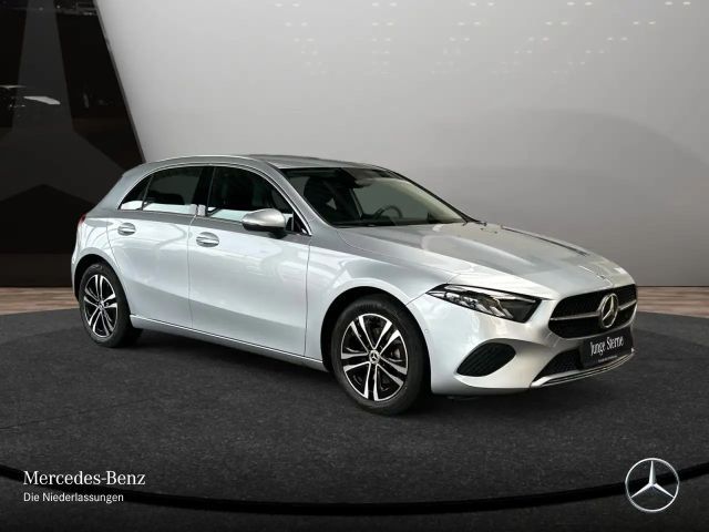 Mercedes-Benz A 200 Progressive