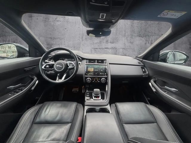 Jaguar E-Pace P300e R-Dynamic S