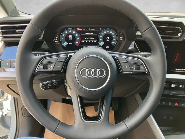 Audi A3 30 TFSI Sedan