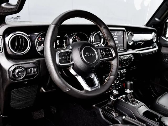 Jeep Wrangler HEMI Rubicon