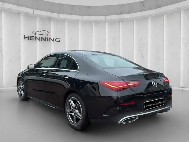 Mercedes-Benz CLA 200 AMG Line Coupé