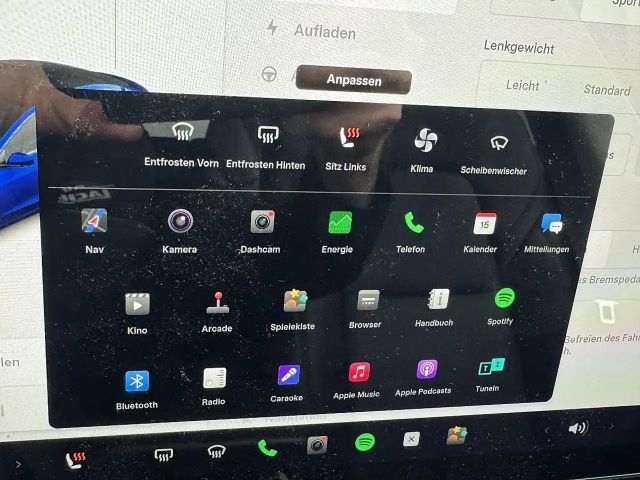 Tesla Model 3 AWD Performance