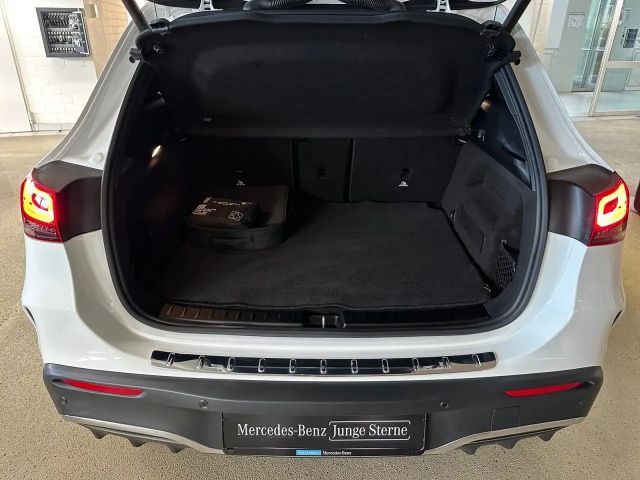 Mercedes-Benz EQA 300 4MATIC AMG Line