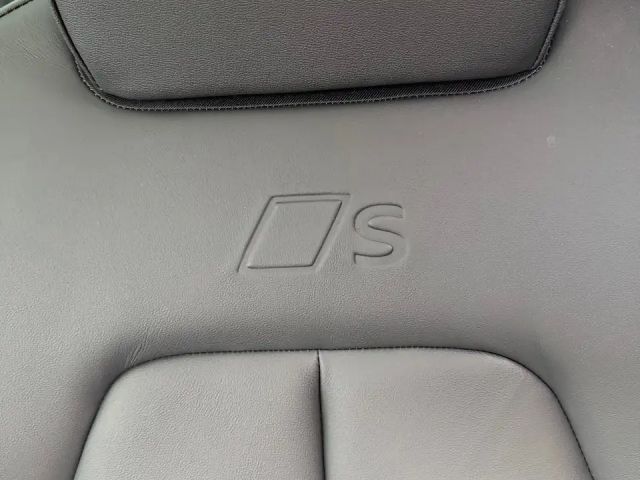 Audi A6 40 TDI Avant S-Line S-Tronic