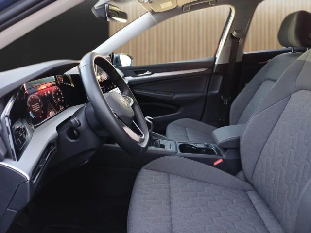 Volkswagen Golf 1.5 TSI Golf VIII