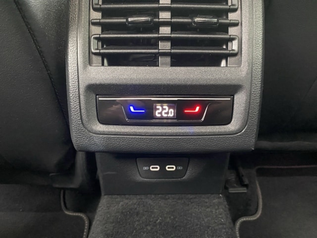 Volkswagen Golf 2.0 TSI DSG Golf VIII