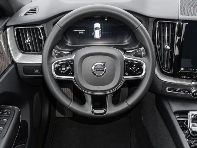 Volvo XC60 Dark Plus