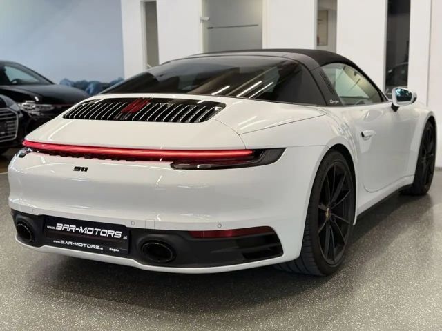 Porsche 911 4 Cabrio Targa