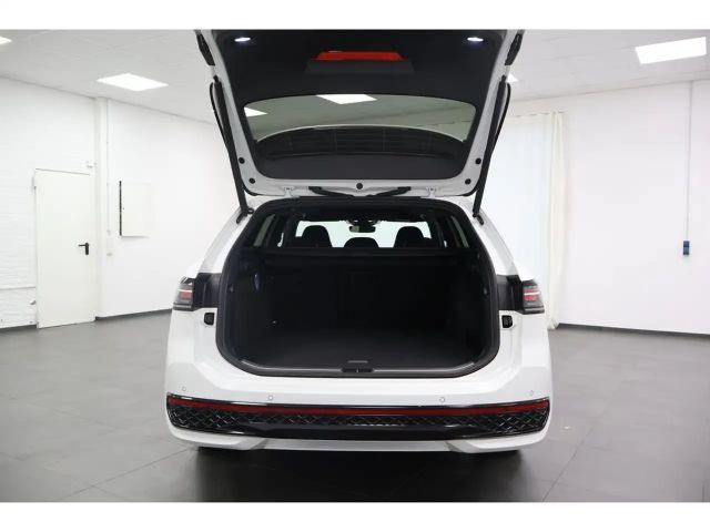 Volkswagen Passat 2.0 TDI R-Line Variant