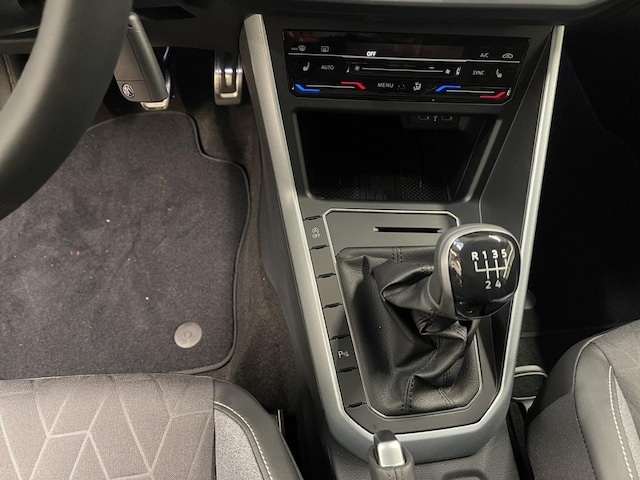 Volkswagen Polo VI 1.0 Kam. Virtual DynLicht KlimaA.