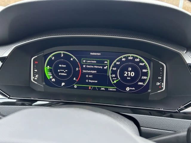 Volkswagen Arteon 4Motion R-Line