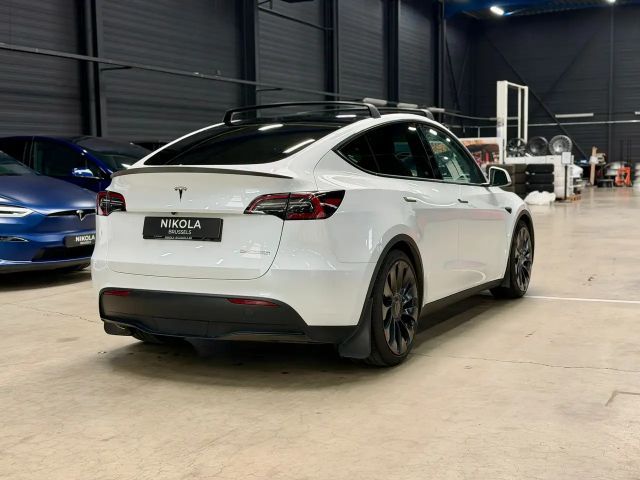 Tesla Model Y Performance