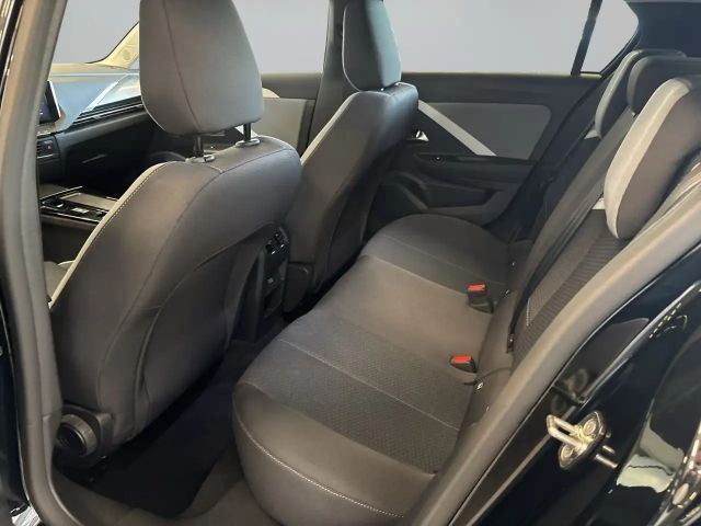 Opel Astra 1.6 Turbo Business Turbo