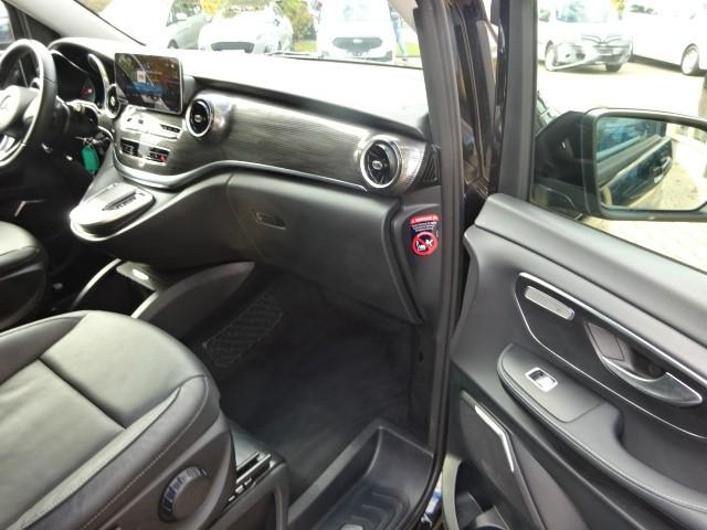 Mercedes-Benz V 300 4MATIC AVANTGARDE V 300 d