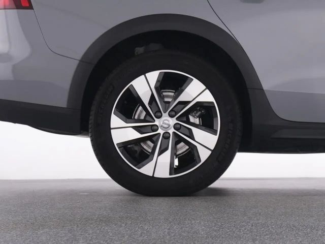 Volvo V60 Cross Country AWD Plus