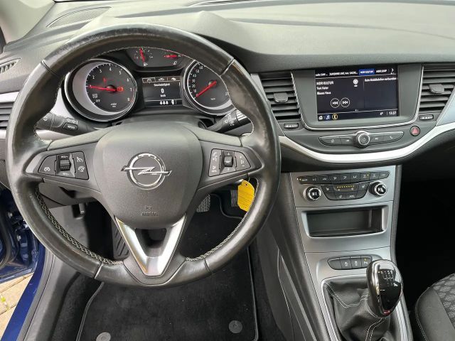 Opel Astra 1.2 Turbo Sports Tourer Turbo