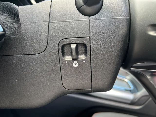 Mercedes-Benz B 200 AMG Line