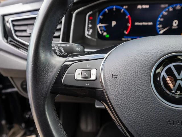 Volkswagen Polo 1.0 TSI DSG Highline