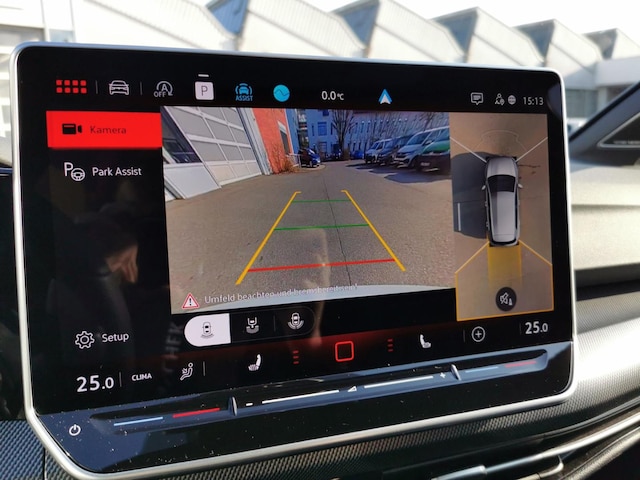 Volkswagen Golf 2.0 TSI IQ.Drive