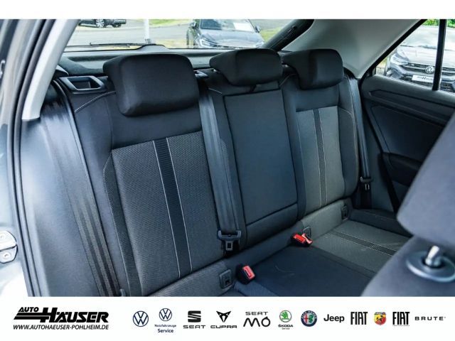 Volkswagen T-Roc 1.5 TSI DSG Life