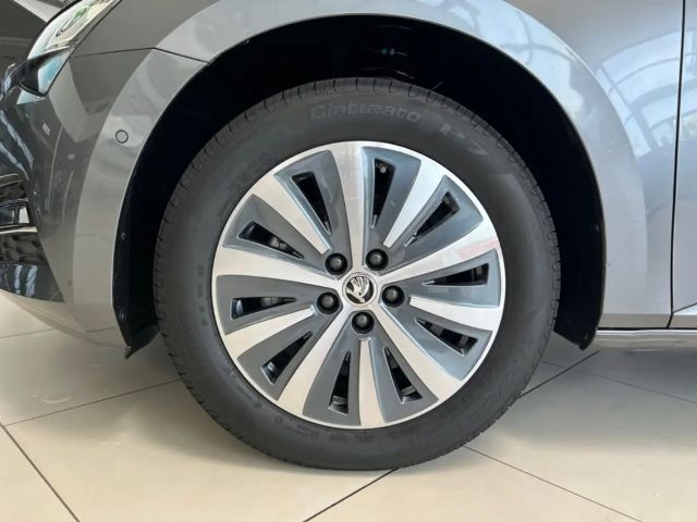 Skoda Superb 2.0 TSI Combi Style Style