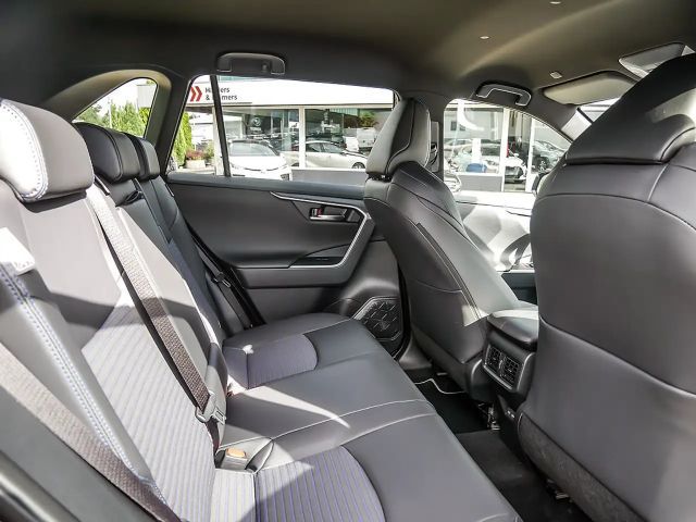 Toyota RAV4 Hybride Style