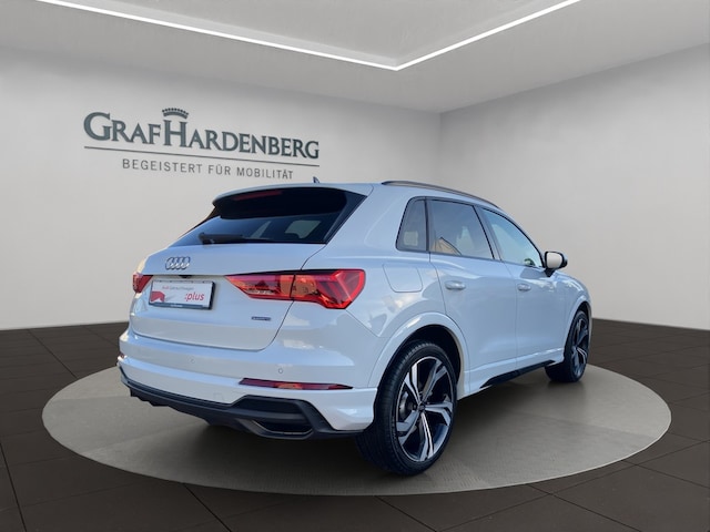 Audi Q3 40 TFSI Quattro S-Line S-Tronic