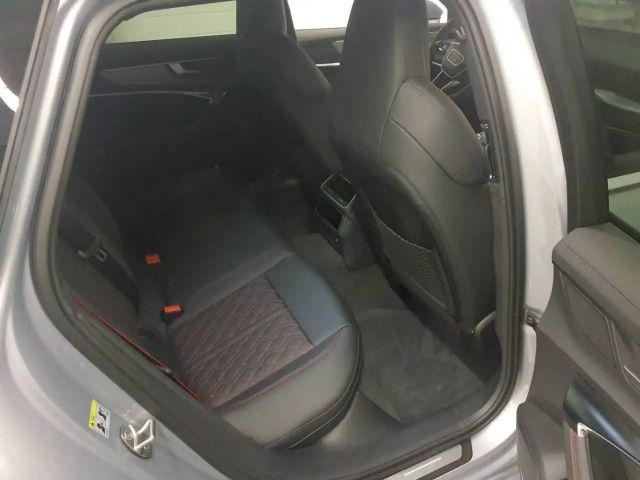 Audi A6 50 TFSI Avant Hybride S-Line